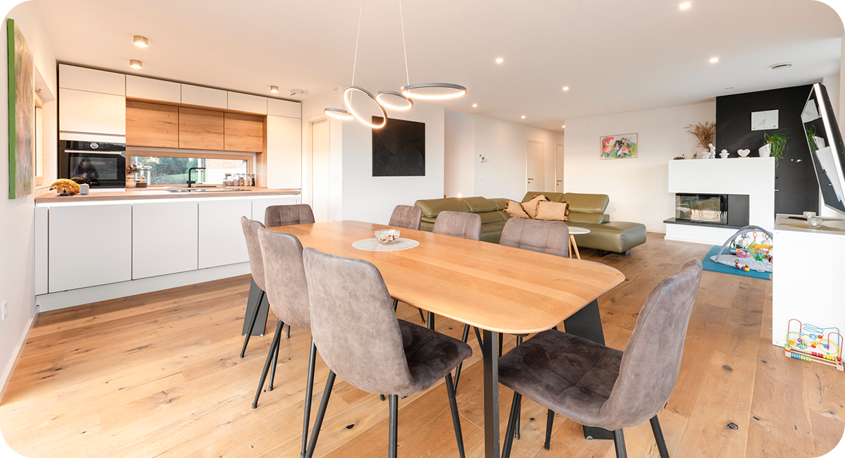 Lumar Primus-D 156 z ložo (3)_notranjost